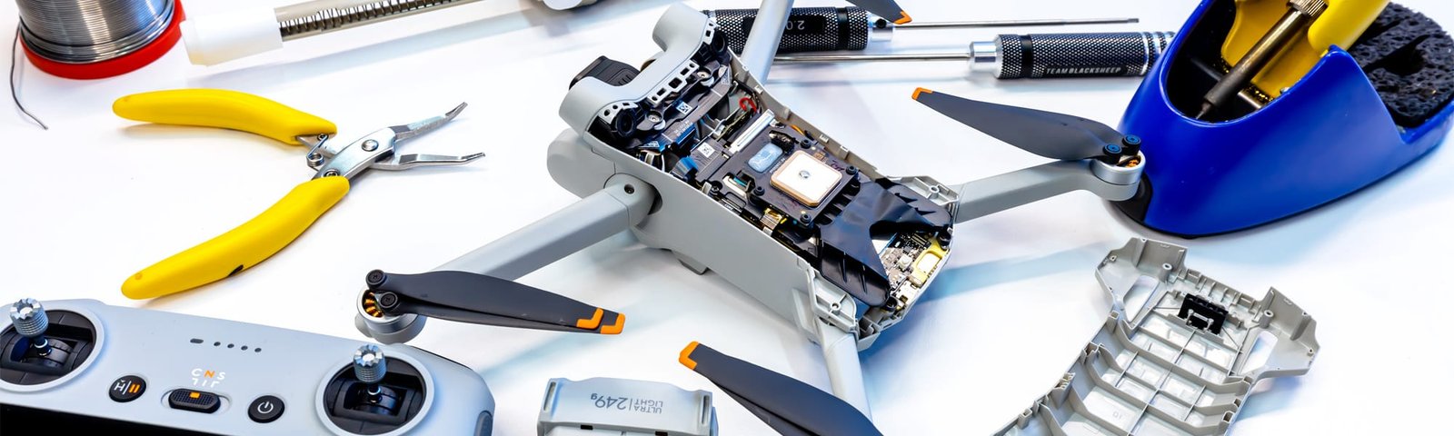 618 REPARATII DRONE DJI MINI 3 / 3 PRO