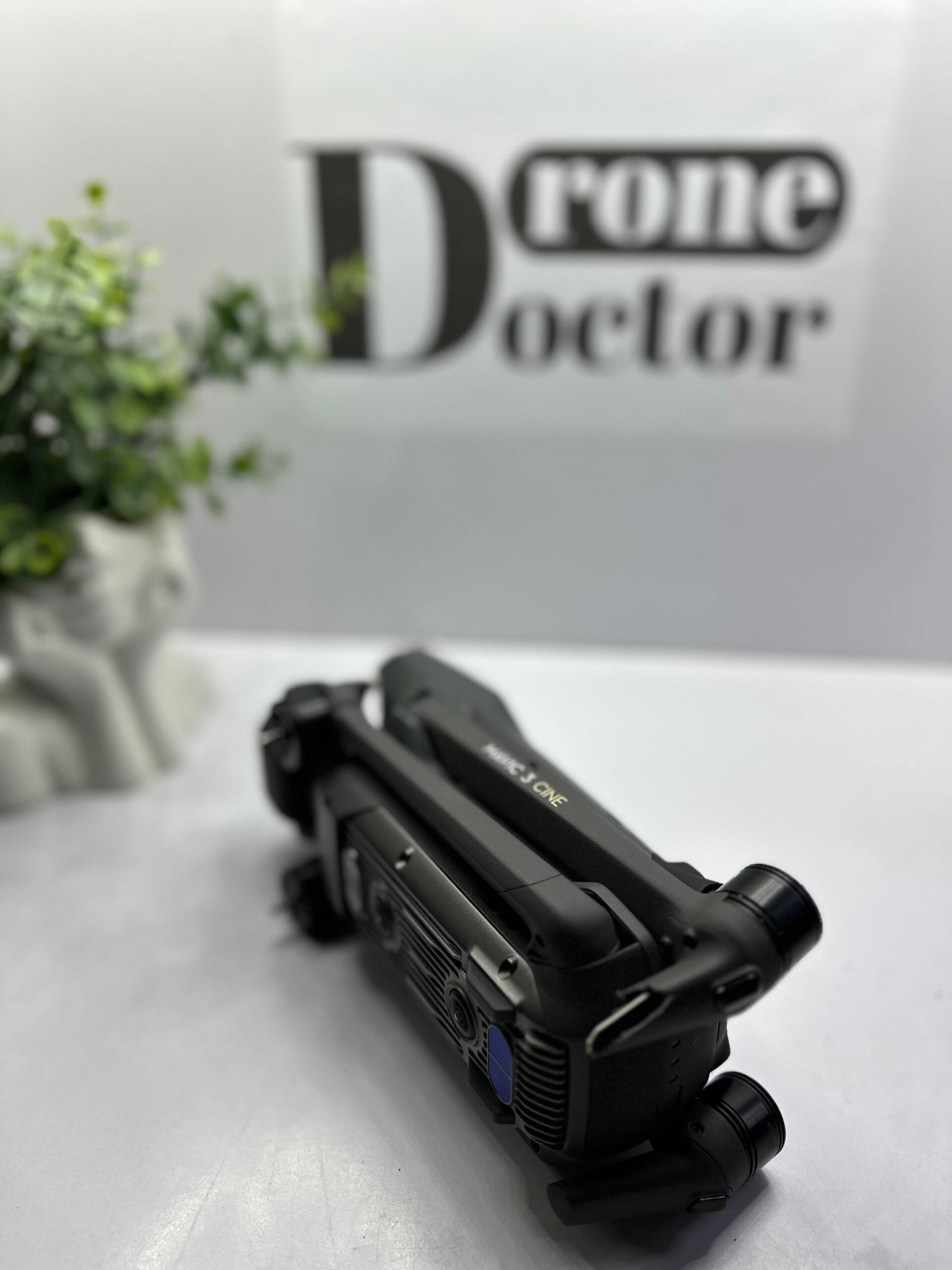 Reparatii drona Mavic 3 Cine Reparatii drona