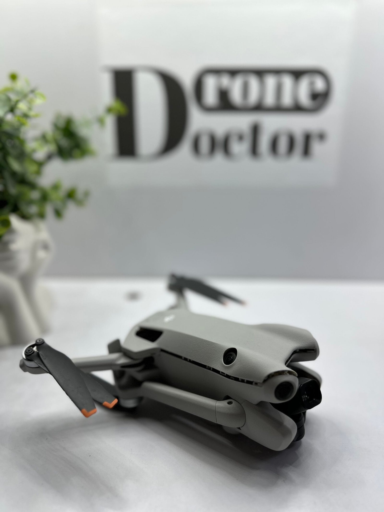 Reparatii drona Mini 4 Pro Reparatii drona